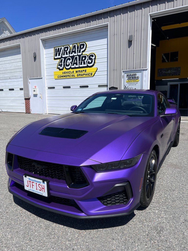 Mustang GT full Color change with Avery Dennison